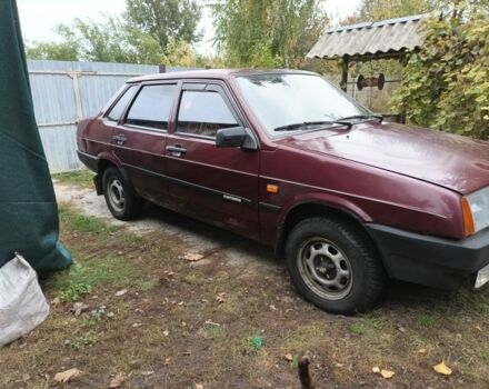 ВАЗ 21099 2005 в Синельниковом на Automoto.ua Красный ВАЗ 21099, объемом двигателя 1.5 л и пробегом 250 тыс. км за 1600 $, фото 3 на Automoto.ua