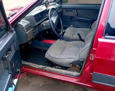 Червоний ВАЗ 21099, об'ємом двигуна 1.5 л та пробігом 215 тис. км за 1600 $, фото 4 на Automoto.ua