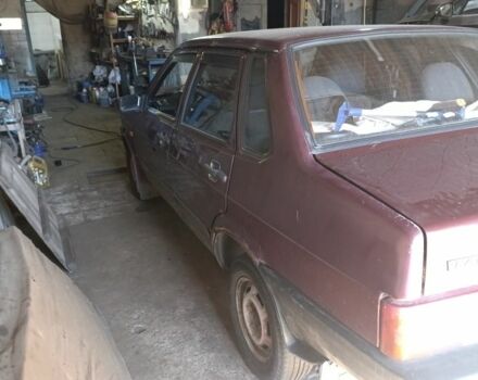 Червоний ВАЗ 21099, об'ємом двигуна 1.5 л та пробігом 203 тис. км за 450 $, фото 3 на Automoto.ua