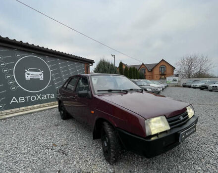Красный ВАЗ 21099, объемом двигателя 1.5 л и пробегом 250 тыс. км за 2350 $, фото 2 на Automoto.ua
