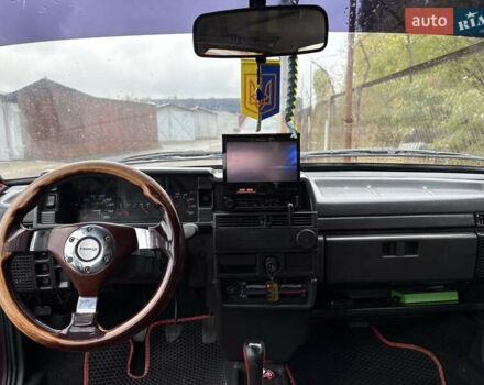 Красный ВАЗ 21099, объемом двигателя 1.6 л и пробегом 305 тыс. км за 1300 $, фото 4 на Automoto.ua