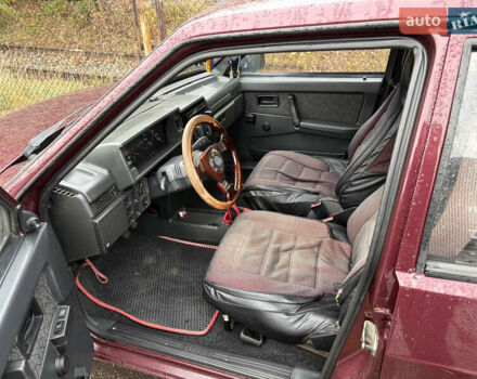 Красный ВАЗ 21099, объемом двигателя 1.6 л и пробегом 305 тыс. км за 1300 $, фото 3 на Automoto.ua