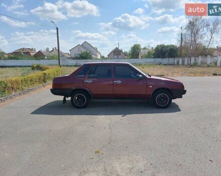 Красный ВАЗ 21099, объемом двигателя 1.5 л и пробегом 170 тыс. км за 3100 $, фото 6 на Automoto.ua