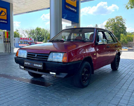 Красный ВАЗ 21099, объемом двигателя 1.5 л и пробегом 250 тыс. км за 1400 $, фото 4 на Automoto.ua