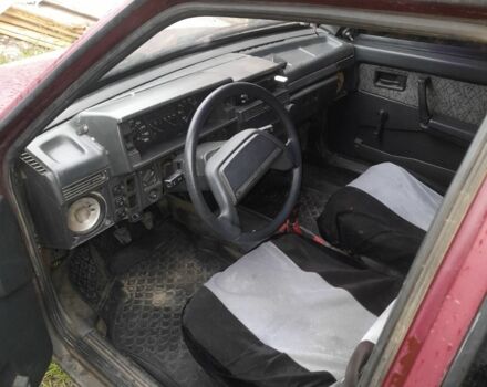 Красный ВАЗ 21099, объемом двигателя 0 л и пробегом 350 тыс. км за 1100 $, фото 4 на Automoto.ua