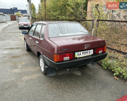 Красный ВАЗ 21099, объемом двигателя 1.6 л и пробегом 305 тыс. км за 1300 $, фото 2 на Automoto.ua