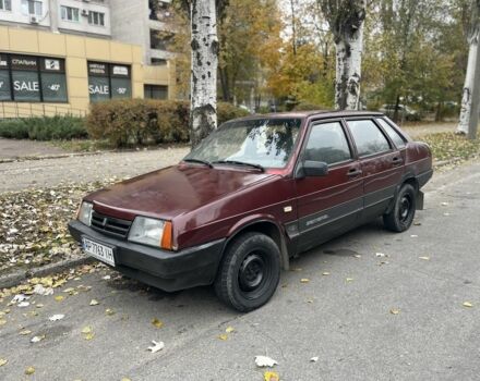 Красный ВАЗ 21099, объемом двигателя 1.5 л и пробегом 100 тыс. км за 798 $, фото 2 на Automoto.ua