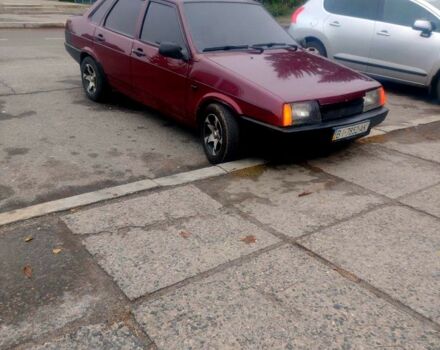 Красный ВАЗ 21099, объемом двигателя 1.5 л и пробегом 180 тыс. км за 1600 $, фото 2 на Automoto.ua