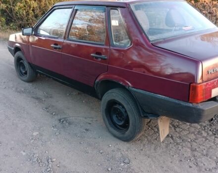 Красный ВАЗ 21099, объемом двигателя 1.6 л и пробегом 188 тыс. км за 716 $, фото 2 на Automoto.ua