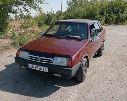 ВАЗ 21099 2007 в Умани на Automoto.ua Красный ВАЗ 21099, объемом двигателя 1.6 л и пробегом 123 тыс. км за 2000 $, фото 3 на Automoto.ua