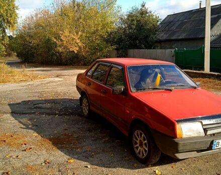 Красный ВАЗ 21099, объемом двигателя 1.5 л и пробегом 0 тыс. км за 1500 $, фото 6 на Automoto.ua