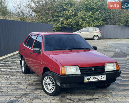 Красный ВАЗ 21099, объемом двигателя 1.6 л и пробегом 144 тыс. км за 1850 $, фото 3 на Automoto.ua