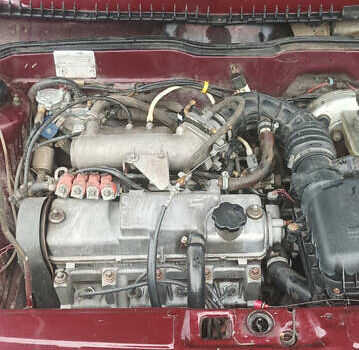 Красный ВАЗ 21099, объемом двигателя 1.5 л и пробегом 335 тыс. км за 2800 $, фото 2 на Automoto.ua