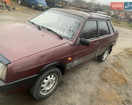 Червоний ВАЗ 21099, об'ємом двигуна 1.6 л та пробігом 260 тис. км за 1150 $, фото 11 на Automoto.ua