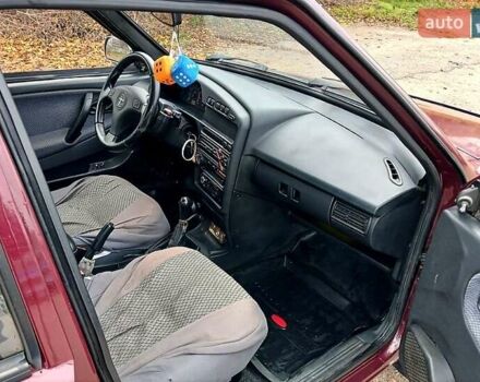 Красный ВАЗ 21099, объемом двигателя 1.6 л и пробегом 224 тыс. км за 2000 $, фото 3 на Automoto.ua