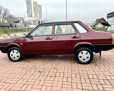 Червоний ВАЗ 21099, об'ємом двигуна 1.5 л та пробігом 375 тис. км за 1684 $, фото 5 на Automoto.ua