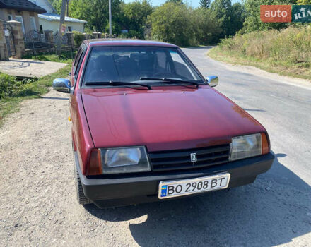 Красный ВАЗ 21099, объемом двигателя 1.6 л и пробегом 326 тыс. км за 1550 $, фото 1 на Automoto.ua
