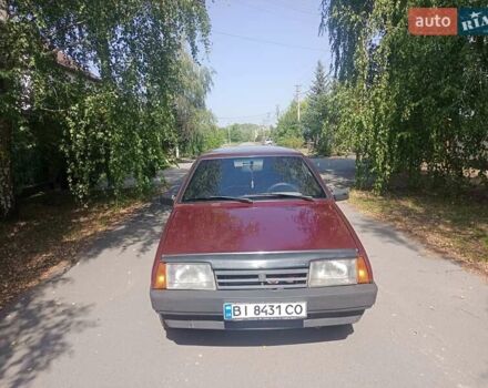 Красный ВАЗ 21099, объемом двигателя 1.6 л и пробегом 150 тыс. км за 1099 $, фото 1 на Automoto.ua