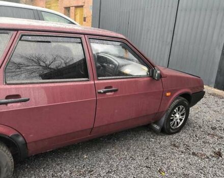 Червоний ВАЗ 21099, об'ємом двигуна 1.6 л та пробігом 161 тис. км за 2500 $, фото 3 на Automoto.ua