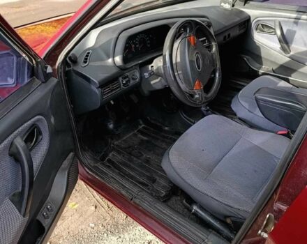 Красный ВАЗ 21099, объемом двигателя 1.6 л и пробегом 236 тыс. км за 1800 $, фото 2 на Automoto.ua