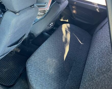 Красный ВАЗ 21099, объемом двигателя 1.6 л и пробегом 250 тыс. км за 1916 $, фото 6 на Automoto.ua