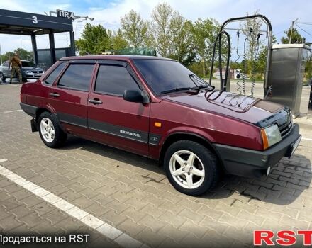 Красный ВАЗ 21099, объемом двигателя 1.6 л и пробегом 200 тыс. км за 2200 $, фото 4 на Automoto.ua