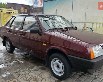 Красный ВАЗ 21099, объемом двигателя 1.6 л и пробегом 25 тыс. км за 5700 $, фото 2 на Automoto.ua
