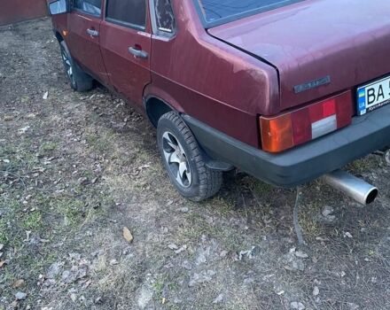 Красный ВАЗ 21099, объемом двигателя 1.6 л и пробегом 250 тыс. км за 1916 $, фото 3 на Automoto.ua