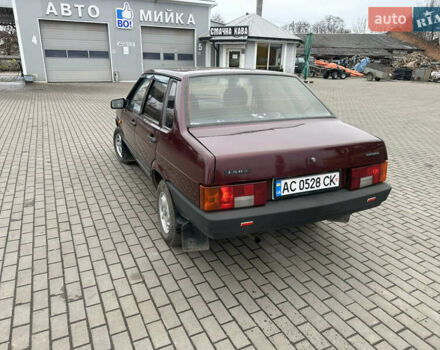 Красный ВАЗ 21099, объемом двигателя 1.6 л и пробегом 200 тыс. км за 1550 $, фото 2 на Automoto.ua