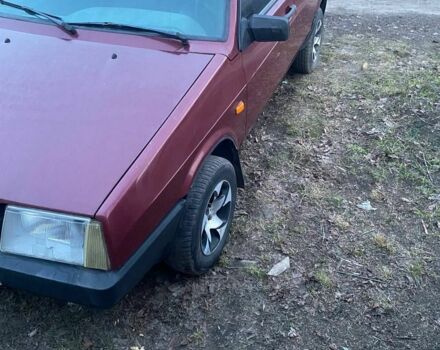 Красный ВАЗ 21099, объемом двигателя 1.6 л и пробегом 250 тыс. км за 1916 $, фото 2 на Automoto.ua