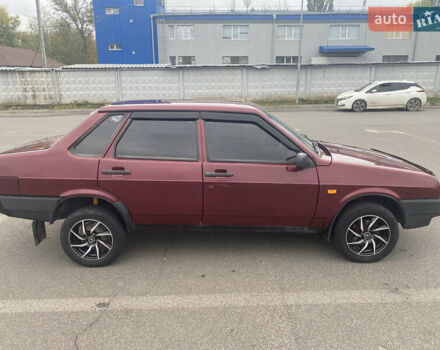 ВАЗ 21099 2008 в Харькове на Automoto.ua Красный ВАЗ 21099, объемом двигателя 1.6 л и пробегом 250 тыс. км за 2200 $, фото 10 на Automoto.ua