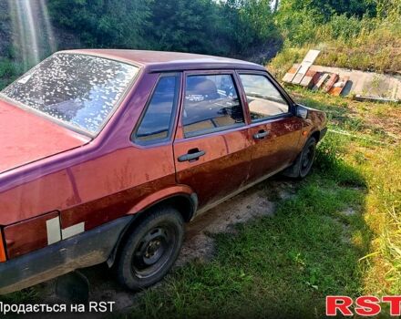 Красный ВАЗ 21099, объемом двигателя 1.6 л и пробегом 280 тыс. км за 1450 $, фото 4 на Automoto.ua