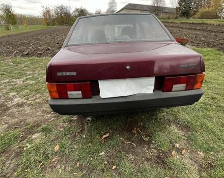 Красный ВАЗ 21099, объемом двигателя 1.6 л и пробегом 200 тыс. км за 2000 $, фото 4 на Automoto.ua
