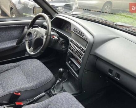 Красный ВАЗ 21099, объемом двигателя 1.6 л и пробегом 25 тыс. км за 5700 $, фото 86 на Automoto.ua