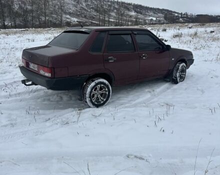 Красный ВАЗ 21099, объемом двигателя 1.6 л и пробегом 181 тыс. км за 1999 $, фото 2 на Automoto.ua