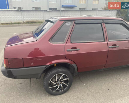 ВАЗ 21099 2008 в Харькове на Automoto.ua Красный ВАЗ 21099, объемом двигателя 1.6 л и пробегом 250 тыс. км за 2200 $, фото 9 на Automoto.ua