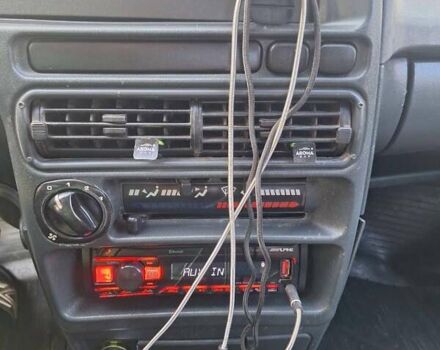 Красный ВАЗ 21099, объемом двигателя 1.6 л и пробегом 157 тыс. км за 2000 $, фото 7 на Automoto.ua