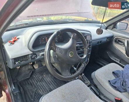 Красный ВАЗ 21099, объемом двигателя 1.6 л и пробегом 157 тыс. км за 2000 $, фото 6 на Automoto.ua