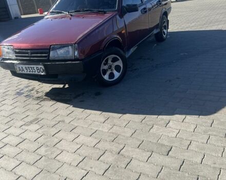 Красный ВАЗ 21099, объемом двигателя 1.5 л и пробегом 350 тыс. км за 1000 $, фото 1 на Automoto.ua