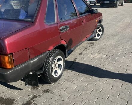 Красный ВАЗ 21099, объемом двигателя 1.5 л и пробегом 350 тыс. км за 1000 $, фото 4 на Automoto.ua