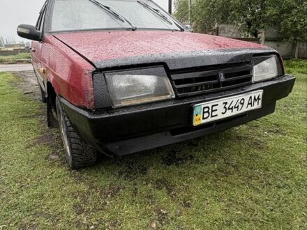 ВАЗ 21099 1991 у Новоукраинке на Automoto.ua Червоний ВАЗ 21099, об'ємом двигуна 1.5 л та пробігом 500 тис. км за 650 $, фото 1 на Automoto.ua