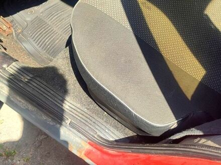 Красный ВАЗ 21099, объемом двигателя 1.5 л и пробегом 200 тыс. км за 1300 $, фото 1 на Automoto.ua