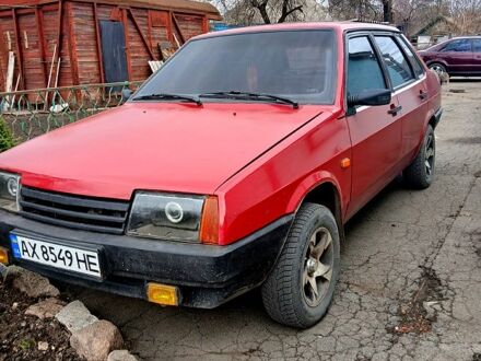 ВАЗ 21099 1992 у Лозовой на Automoto.ua Червоний ВАЗ 21099, об'ємом двигуна 1.3 л та пробігом 250 тис. км за 1600 $, фото 1 на Automoto.ua