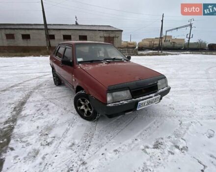 Красный ВАЗ 21099, объемом двигателя 1.5 л и пробегом 301 тыс. км за 550 $, фото 1 на Automoto.ua