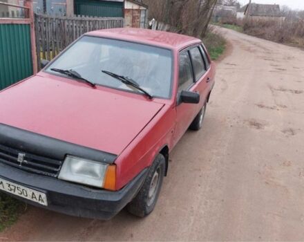 Красный ВАЗ 21099, объемом двигателя 1.5 л и пробегом 430 тыс. км за 713 $, фото 1 на Automoto.ua