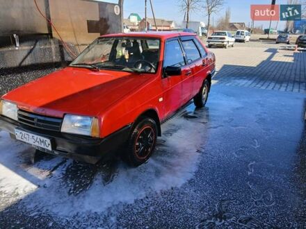ВАЗ 21099 1993 в Хотине на Automoto.ua Красный ВАЗ 21099, объемом двигателя 1.5 л и пробегом 128 тыс. км за 650 $, фото 1 на Automoto.ua