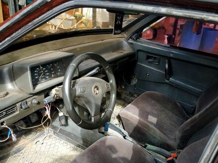 Красный ВАЗ 21099, объемом двигателя 1.5 л и пробегом 360 тыс. км за 400 $, фото 1 на Automoto.ua