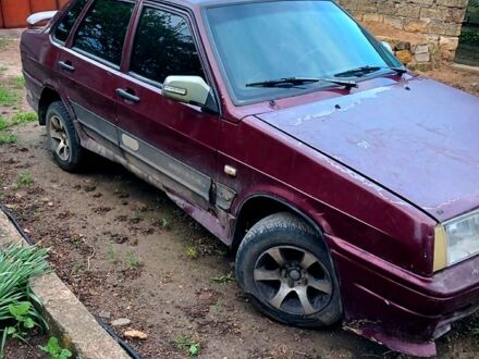 ВАЗ 21099 1993 в Теплодаре на Automoto.ua Красный ВАЗ 21099, объемом двигателя 1.5 л и пробегом 222 тыс. км за 699 $, фото 1 на Automoto.ua