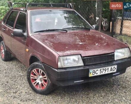 Красный ВАЗ 21099, объемом двигателя 1.3 л и пробегом 230 тыс. км за 600 $, фото 1 на Automoto.ua