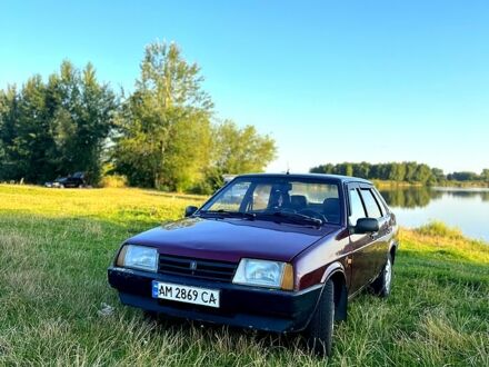 ВАЗ 21099 1993 в Бердичеве на Automoto.ua Красный ВАЗ 21099, объемом двигателя 1.3 л и пробегом 111 тыс. км за 820 $, фото 1 на Automoto.ua